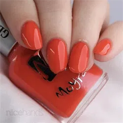 966 Axelle, Moyra Gel look Neglelak